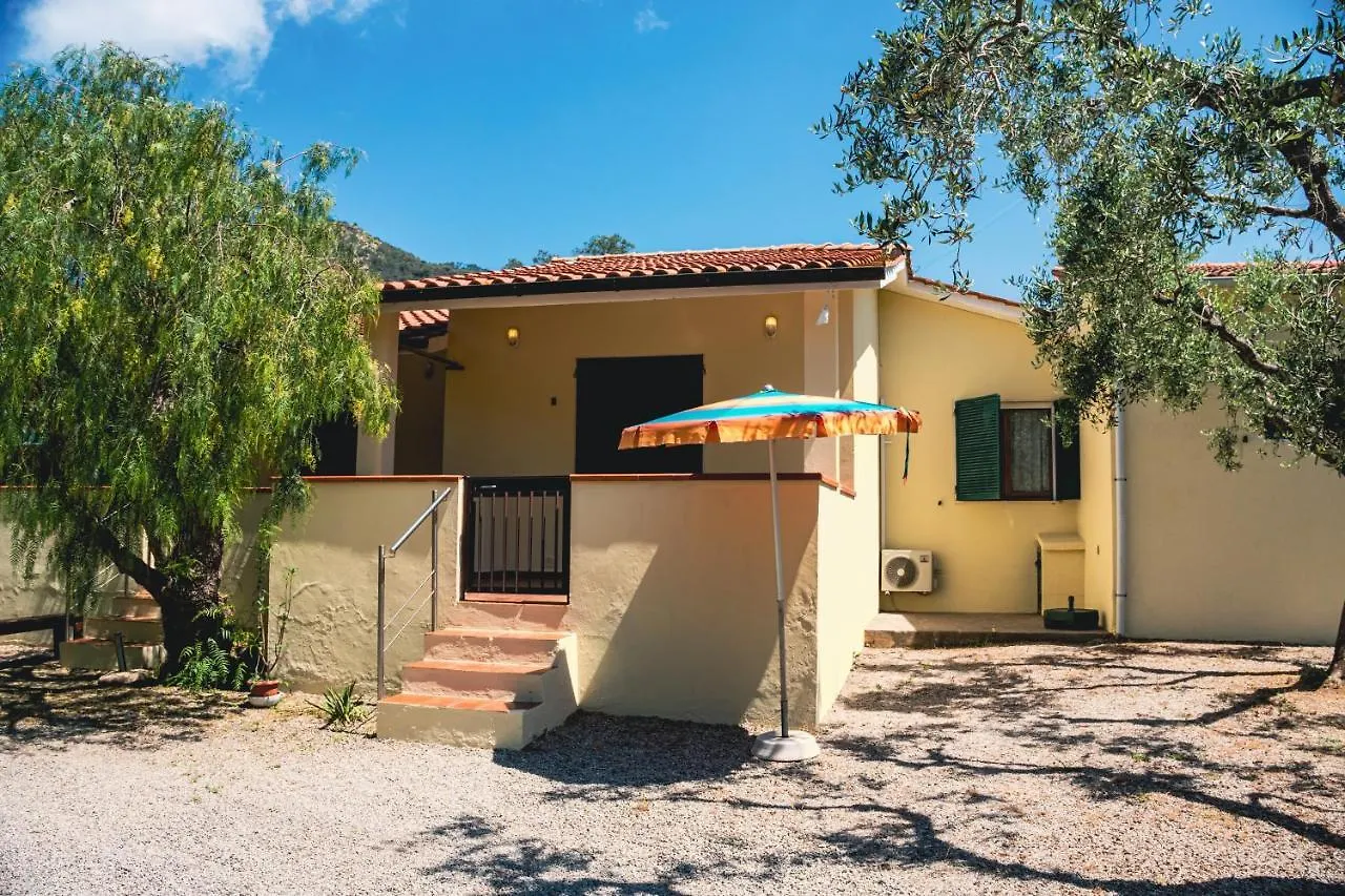 Casa Dei Prati Camping Village Lacona 0*,